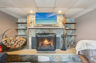 293 Meadowside Ct, Pewaukee, WI 53072 - Photo 27