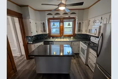 1223 S 23rd St, Sheboygan, WI 53081 - Photo 9