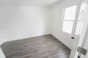 1313 Summerset Dr, Racine, WI 53406 - Photo 9