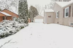 1313 Summerset Dr, Racine, WI 53406 - Photo 3