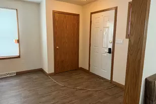 2140 N 27th St, Milwaukee, WI 53208 - Photo 5