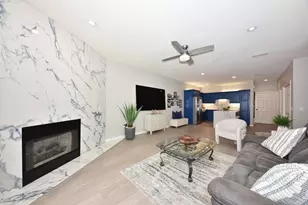 N16W26534 Wild Oats Dr, Pewaukee, WI 53072 - Photo 3