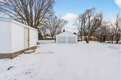 992  Home Ave, Fox Crossing, WI 54952 - Photo 31