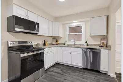 992  Home Ave, Fox Crossing, WI 54952 - Photo 7