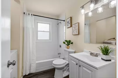 992  Home Ave, Fox Crossing, WI 54952 - Photo 11