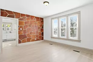 1929 53rd St, Kenosha, WI 53140 - Photo 9