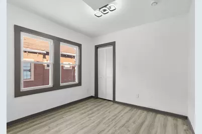 3709 N 2nd Ln, Milwaukee, WI 53212 - Photo 11