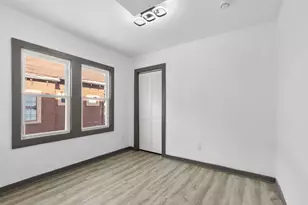 3709 N 2nd Ln, Milwaukee, WI 53212 - Photo 11