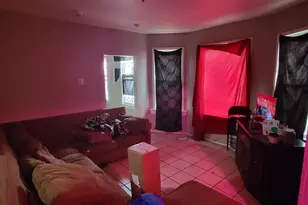 608 W Burleigh St, Milwaukee, WI 53212 - Photo 9