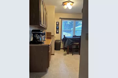 258 W Bridge St, Grafton, WI 53024 - Photo 11