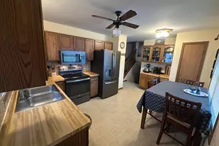 258 W Bridge St, Grafton, WI 53024 - Photo 15