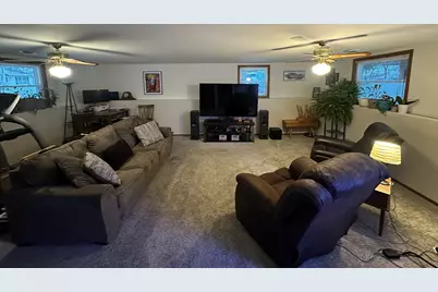 258 W Bridge St, Grafton, WI 53024 - Photo 29