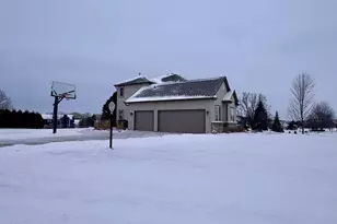 N108W14895 Bel Aire Ln, Germantown, WI 53022 - Photo 39