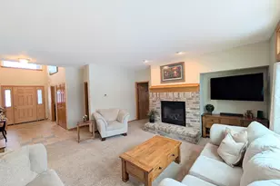 N108W14895 Bel Aire Ln, Germantown, WI 53022 - Photo 15