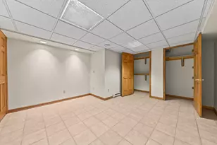 18730 Estate Cir, Brookfield, WI 53045 - Photo 29