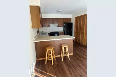 1041  Terrace Dr #1043, Onalaska, WI 54650 - Photo 1