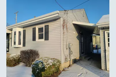 3818  68th St, Kenosha, WI 53142 - Photo 3