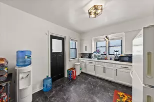 1527 S 80th St, West Allis, WI 53214 - Photo 21