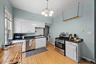 2627 N Murray Ave, Milwaukee, WI 53211 - Photo 7