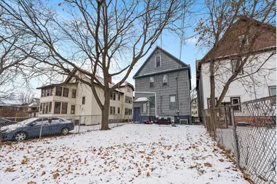 2627 N Murray Ave, Milwaukee, WI 53211 - Photo 17