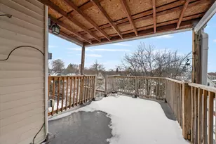 3215 N Bartlett Ave, Milwaukee, WI 53211 - Photo 27