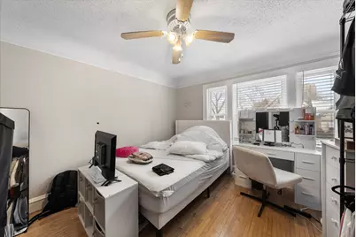 3215 N Bartlett Ave #3215A, Milwaukee, WI 53211 - Photo 17