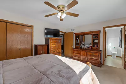 416  Hickory St, Belgium, WI 53004 - Photo 15