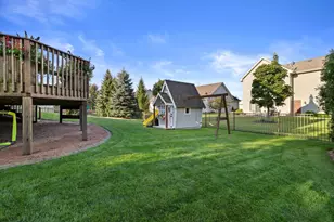 1624 Rolling Green Dr, Racine, WI 53406 - Photo 49