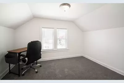 4631 N 37th St, Milwaukee, WI 53209 - Photo 13