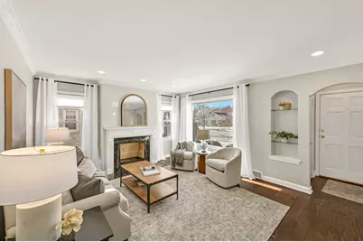 2616 N 85th St, Wauwatosa, WI 53226 - Photo 7