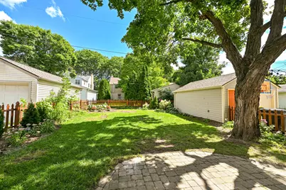 2616 N 85th St, Wauwatosa, WI 53226 - Photo 31