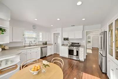 2616 N 85th St, Wauwatosa, WI 53226 - Photo 15