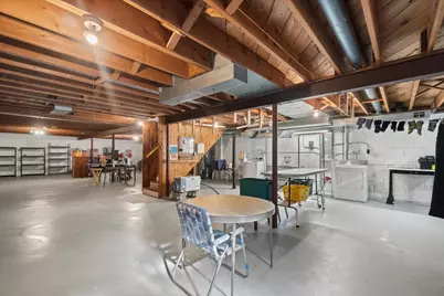 6530 N Alberta Ct, Glendale, WI 53217 - Photo 23