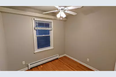 5354 N Lydell Ave, Whitefish Bay, WI 53217 - Photo 11