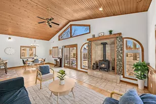 2135 W Shore Dr, Delafield, WI 53018 - Photo 19