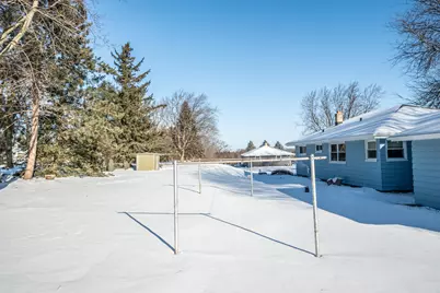 6349  Nabob Dr, West Bend, WI 53095 - Photo 17