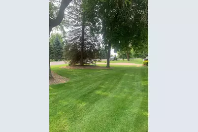 6349  Nabob Dr, West Bend, WI 53095 - Photo 25