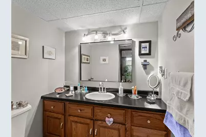 1209 E Thomas St, Manitowoc, WI 54220 - Photo 25