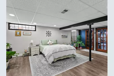 1209 E Thomas St, Manitowoc, WI 54220 - Photo 23