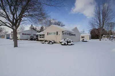 26  Park View Ln, Watertown, WI 53094 - Photo 5