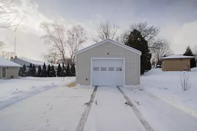 26  Park View Ln, Watertown, WI 53094 - Photo 11