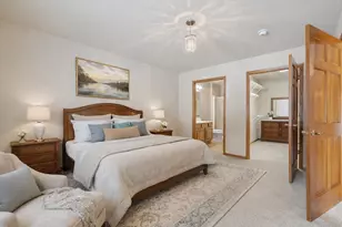 456 Hartford Square 4 Square, Hartford, WI 53027 - Photo 9