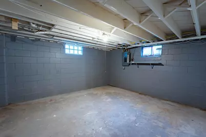 1153 N 11th Ave, West Bend, WI 53090 - Photo 31