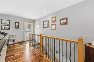 W245N4749 Swan Rd, Pewaukee, WI 53072 - Photo 19