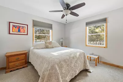 W245N4749  Swan Rd, Pewaukee, WI 53072 - Photo 17