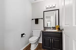 N53W15786 Creekwood Crossing, Menomonee Falls, WI 53051 - Photo 25