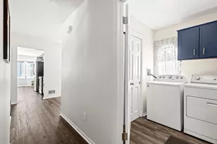 N53W15786 Creekwood Crossing, Menomonee Falls, WI 53051 - Photo 23