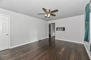 1419 Orchard St, Racine, WI 53405 - Photo 3