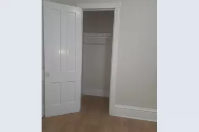 1035 S 33rd St, Milwaukee, WI 53215 - Photo 13