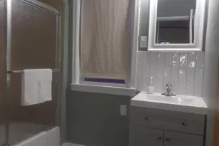 1035 S 33rd St, Milwaukee, WI 53215 - Photo 19